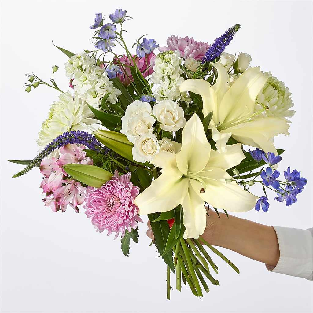 Winter Celebration Bouquet – HARRY'S FLOWERS, Victoria BC