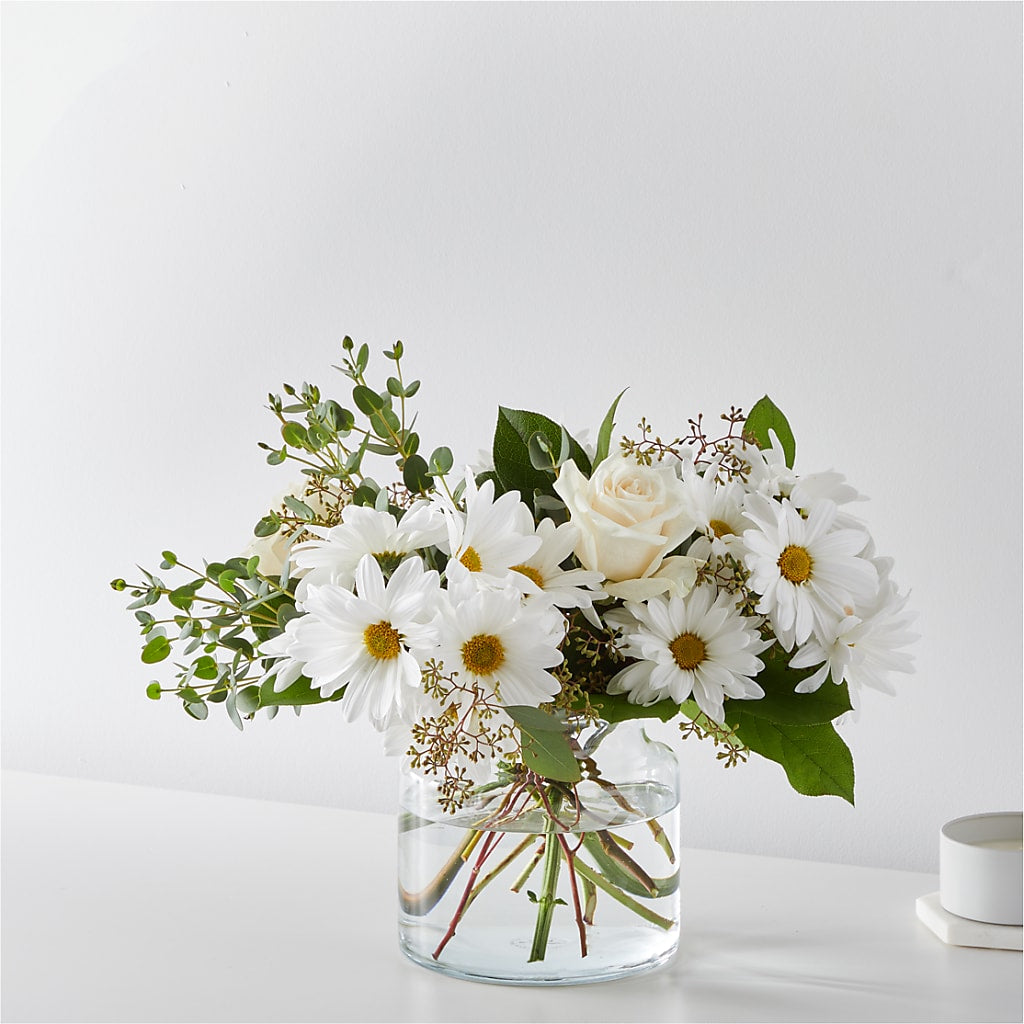Fresh Linen Bouquet – HARRY'S FLOWERS, Victoria BC