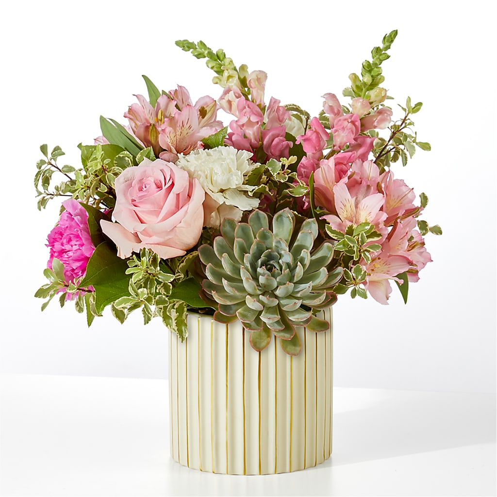 Magenta Musings Bouquet – HARRY'S FLOWERS, Victoria BC