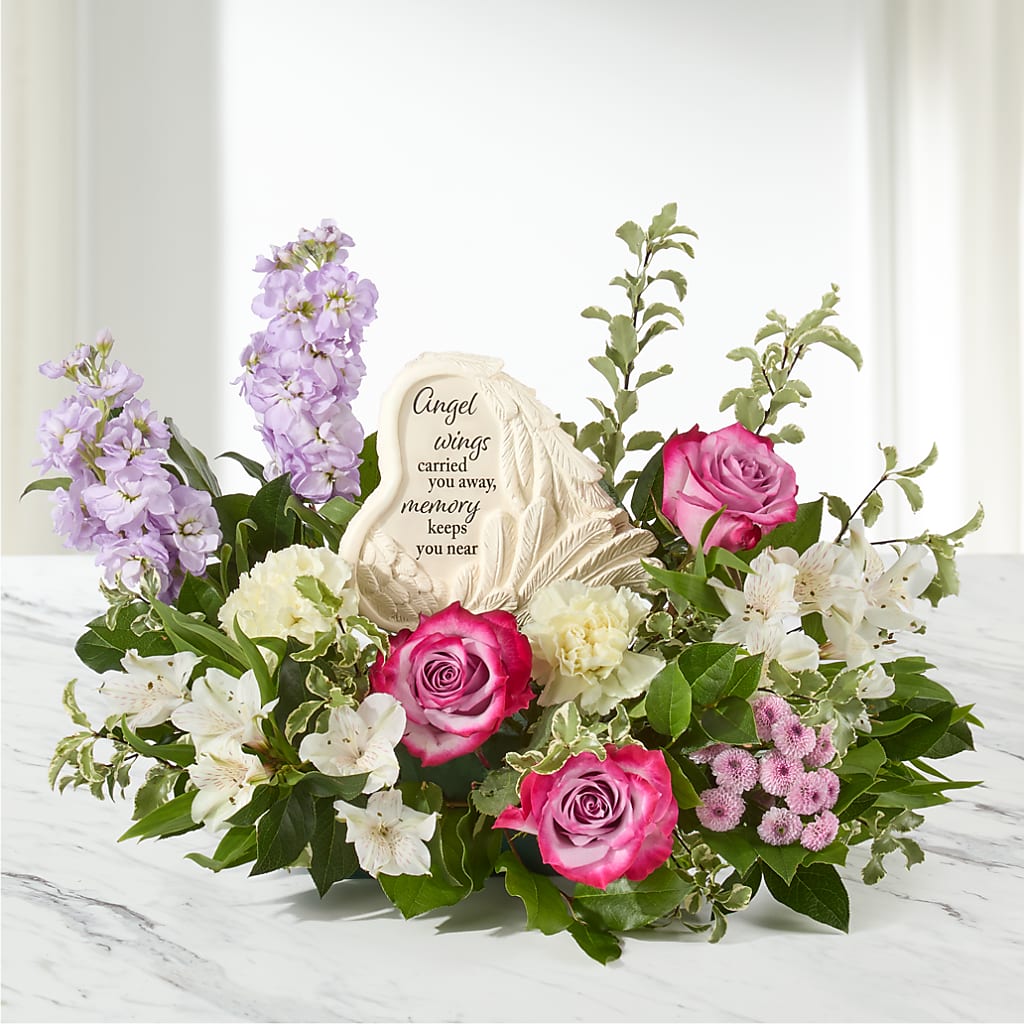 In My Heart Arrangement – HARRY'S FLOWERS, Victoria BC