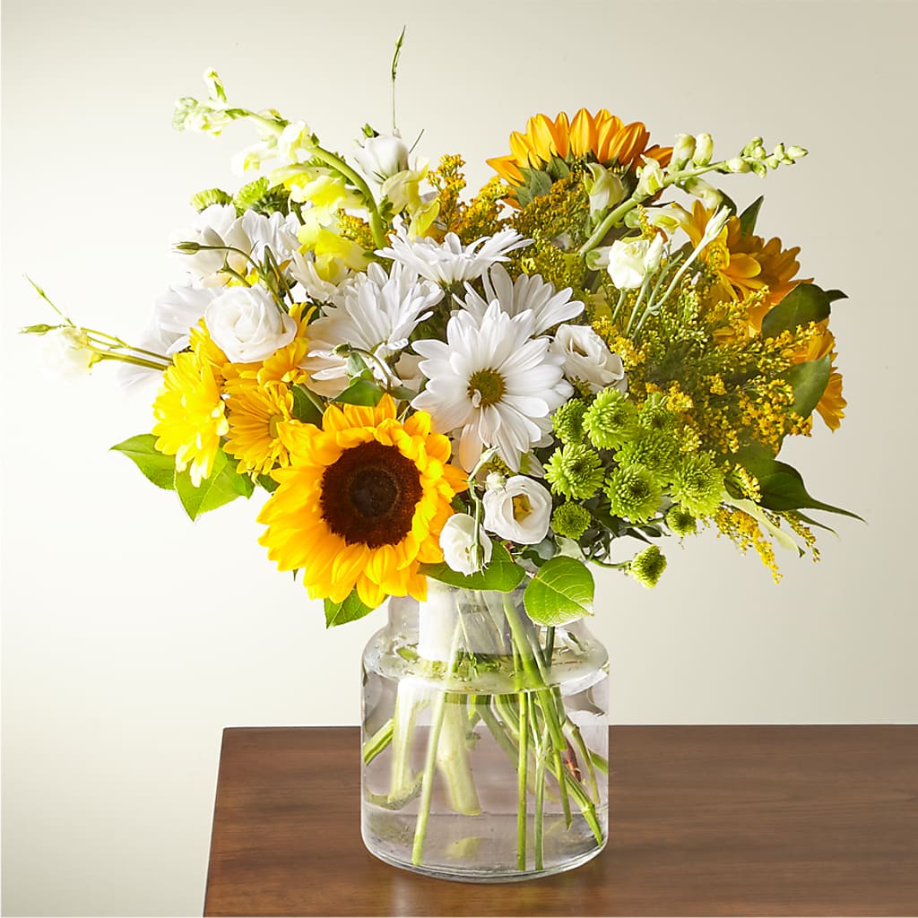 Hello Sunshine Bouquet – HARRY'S FLOWERS, Victoria BC