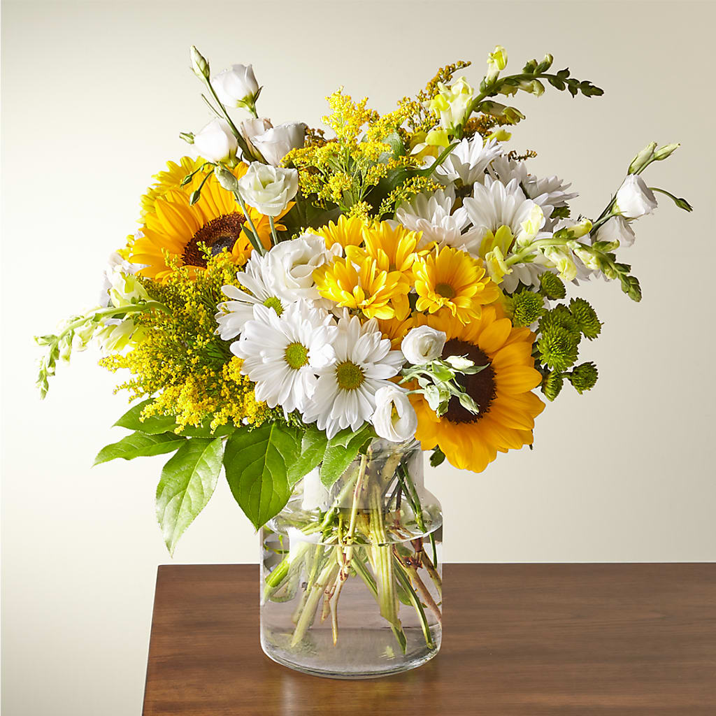 Hello Sunshine Bouquet – HARRY'S FLOWERS, Victoria BC