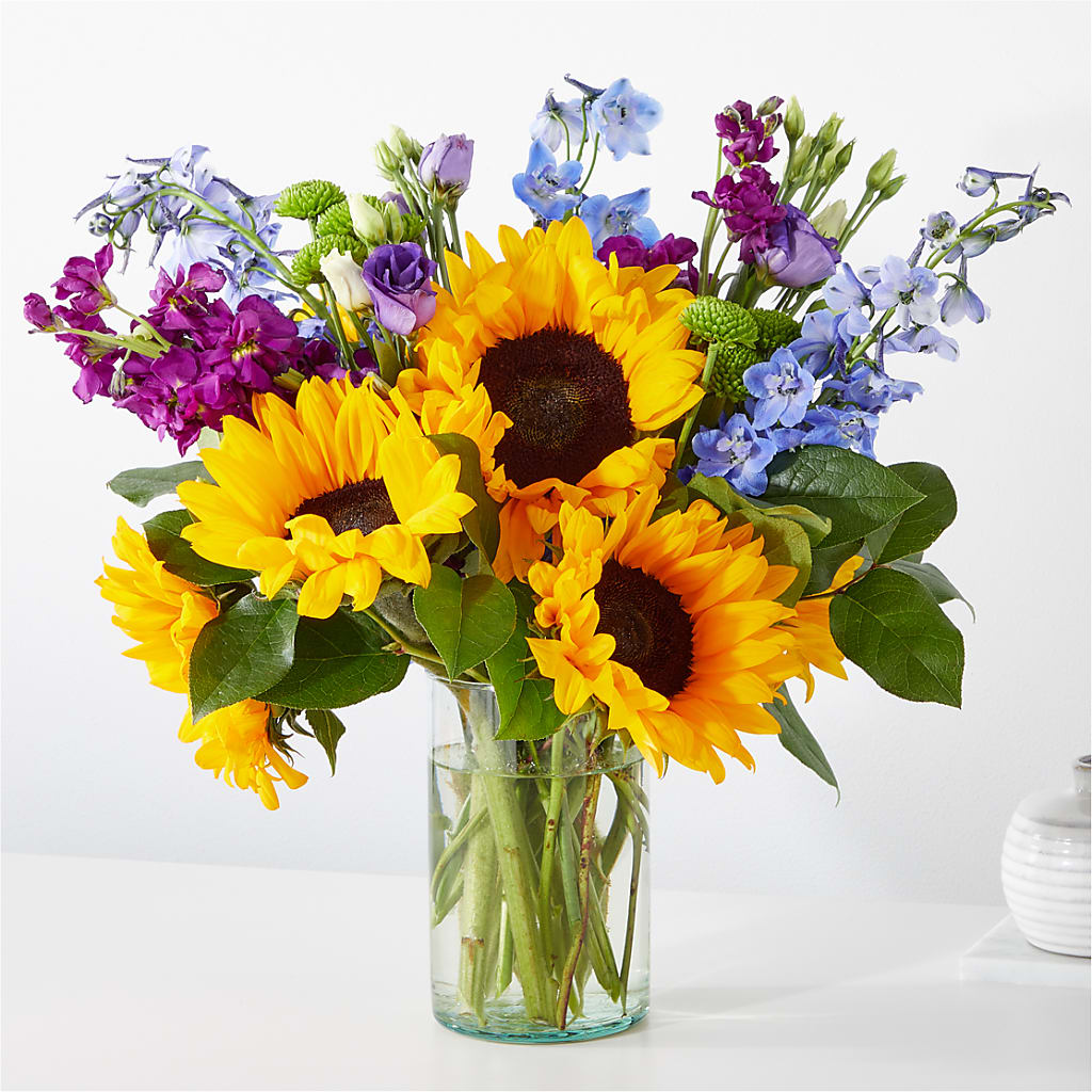Catching Rays Bouquet – HARRY'S FLOWERS, Victoria BC