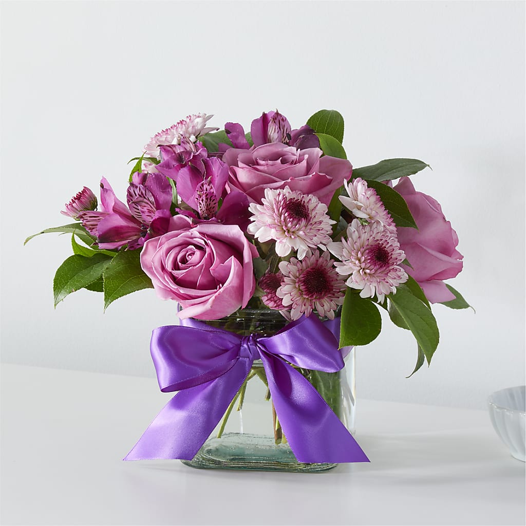 Sugarplum Bouquet – HARRY'S FLOWERS, Victoria BC