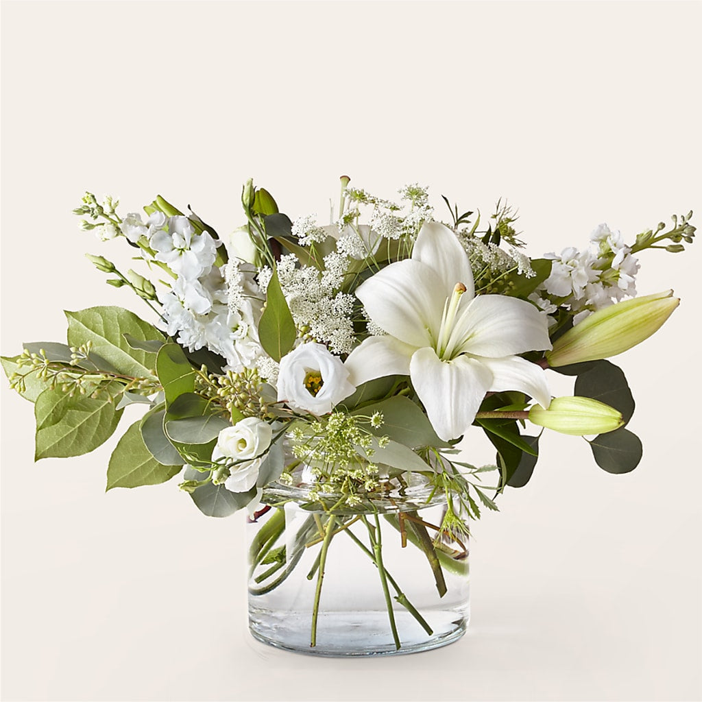 Alluring Elegance Bouquet – HARRY'S FLOWERS, Victoria BC