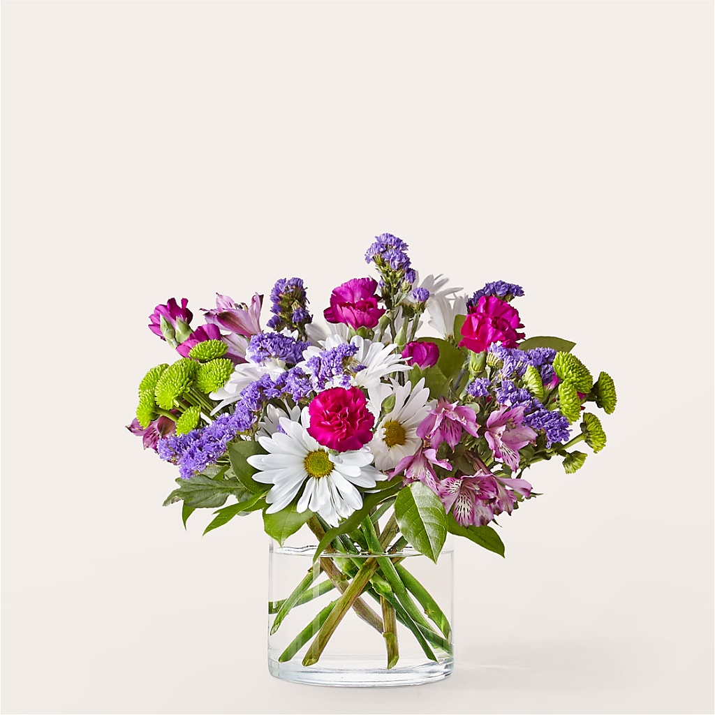Wild Berry Bouquet – HARRY'S FLOWERS, Victoria BC