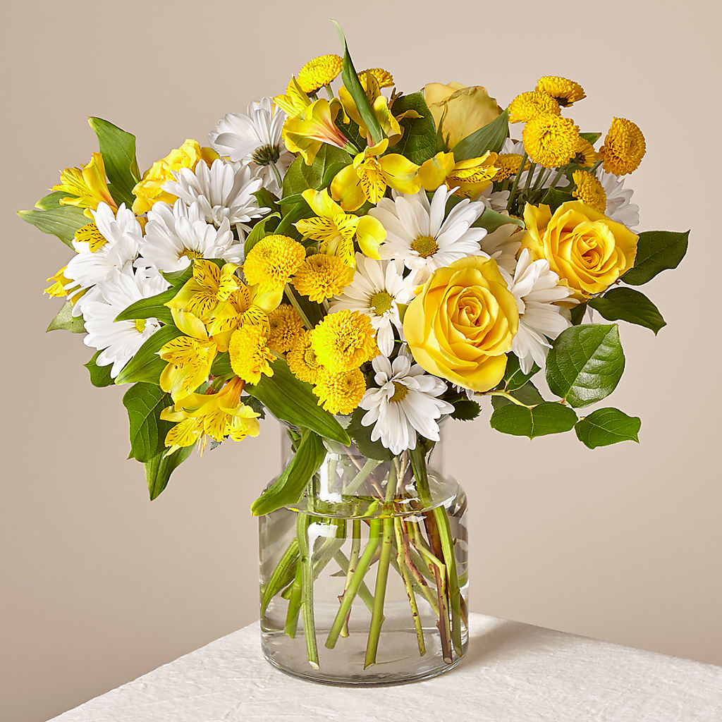 Sunny Sentiments Bouquet – HARRY'S FLOWERS, Victoria BC
