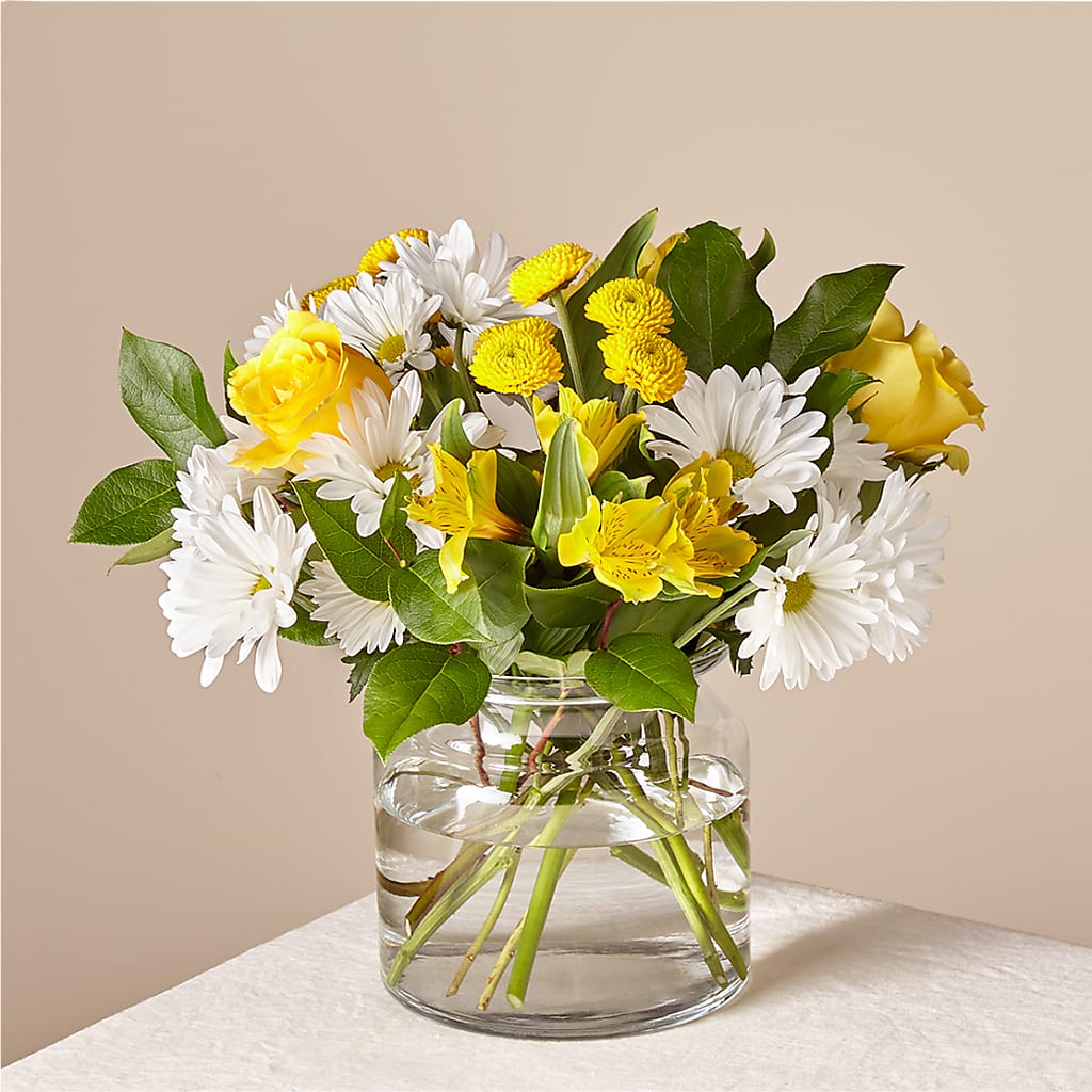 Sunny Sentiments Bouquet – HARRY'S FLOWERS, Victoria BC