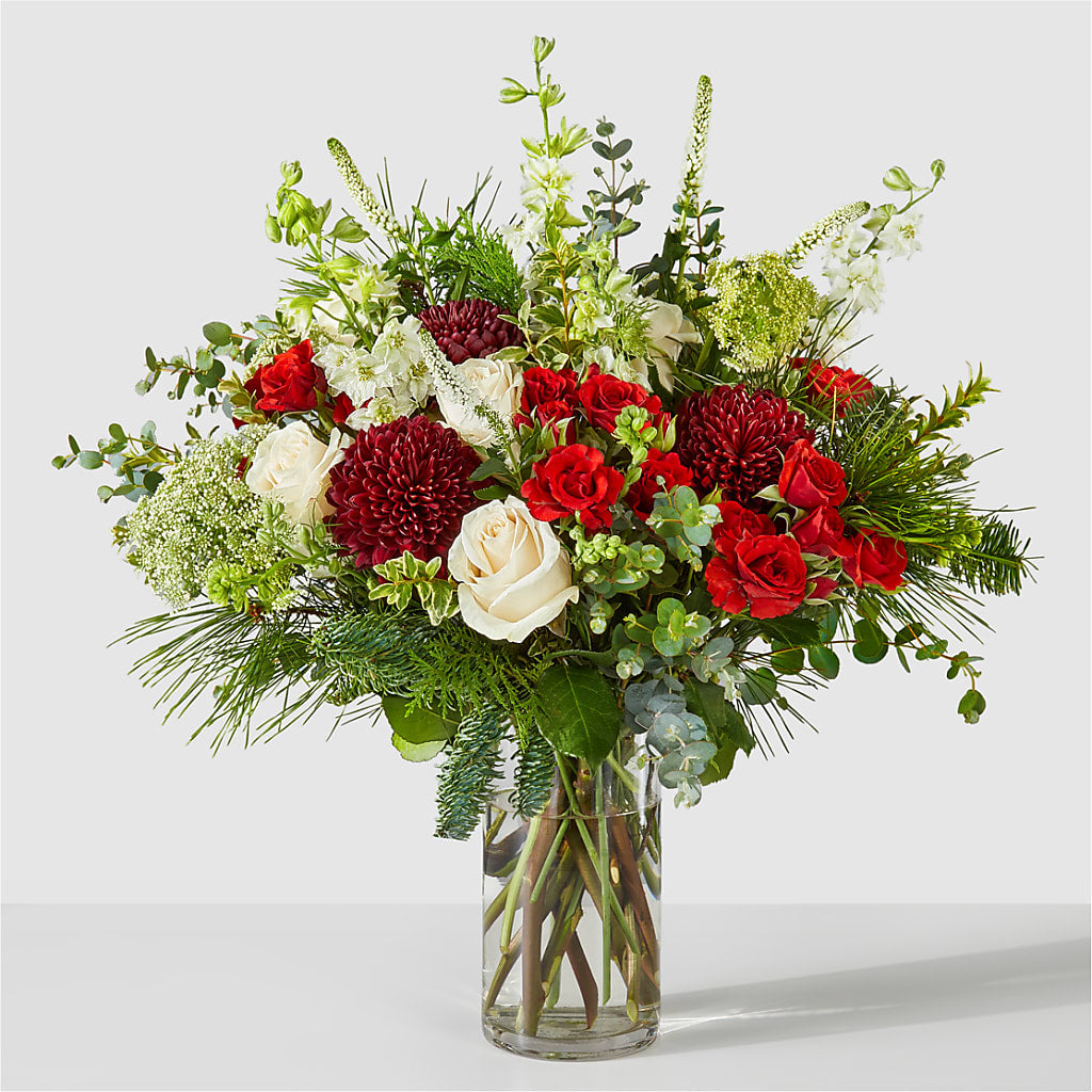 Favorite Traditions Bouquet – HARRY'S FLOWERS, Victoria BC
