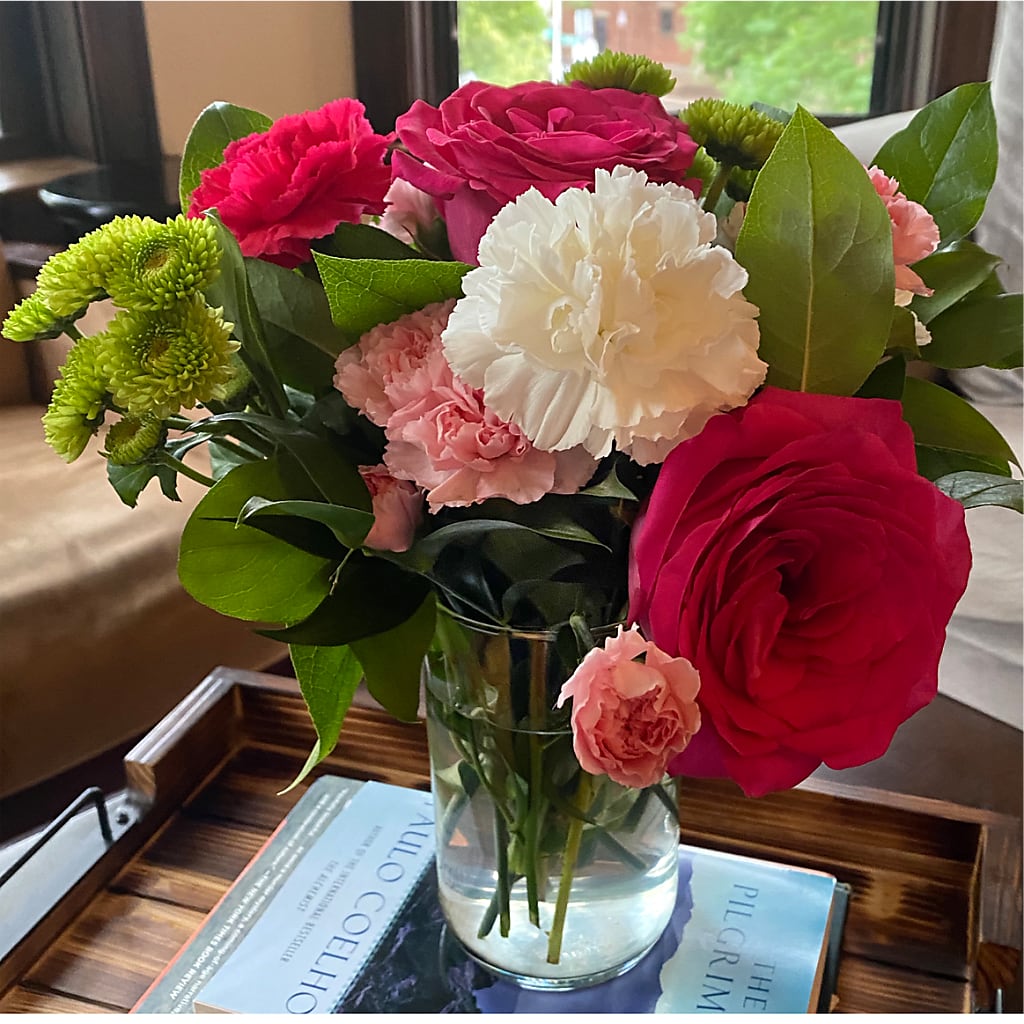 Sweet & Pretty Bouquet – HARRY'S FLOWERS, Victoria BC