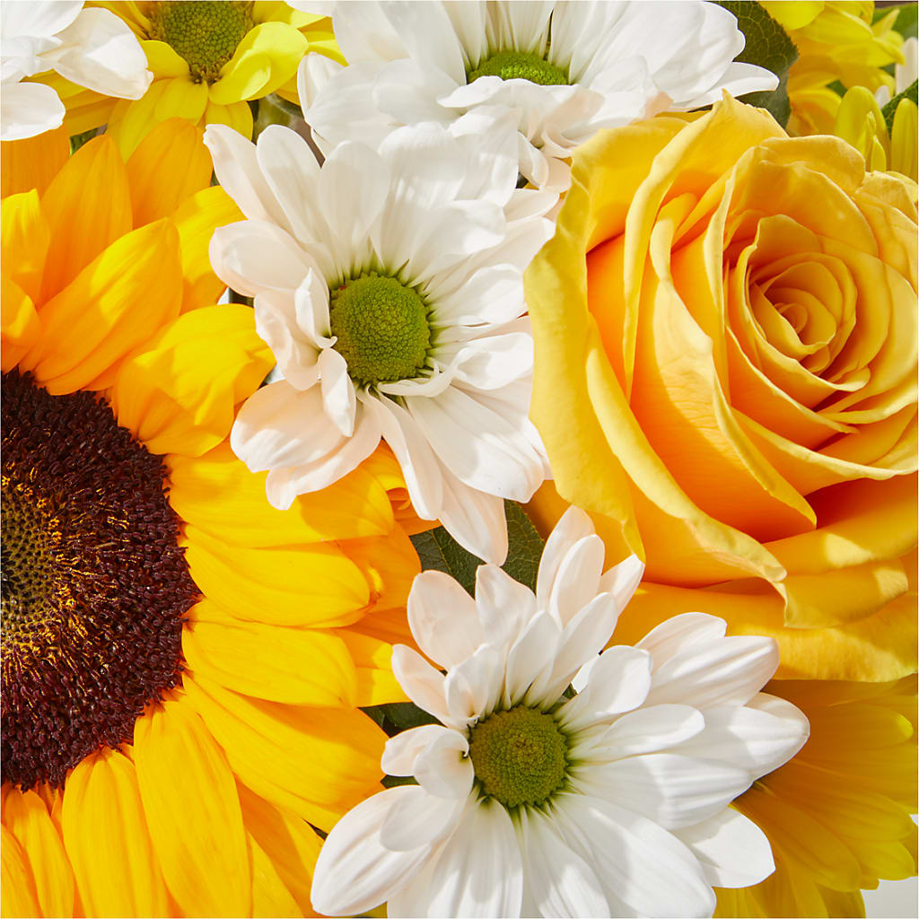 Be Happy Bouquet – HARRY'S FLOWERS, Victoria BC