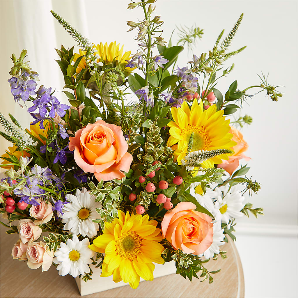 The Good Life Bouquet – HARRY'S FLOWERS, Victoria BC