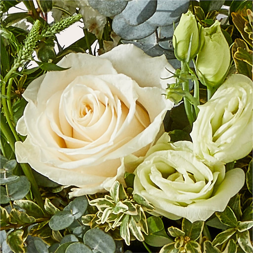 Cashmere Bouquet – HARRY'S FLOWERS, Victoria BC