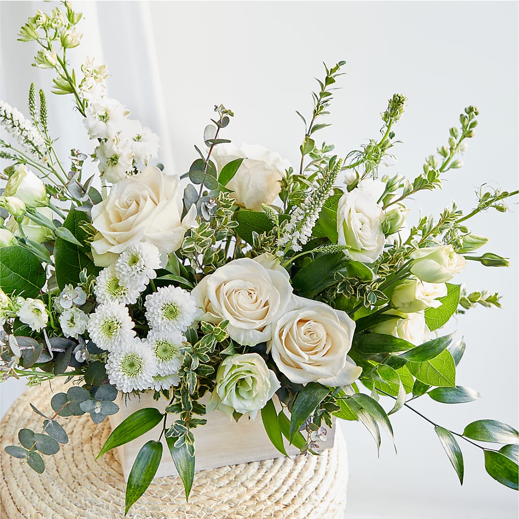 Cashmere Bouquet – HARRY'S FLOWERS, Victoria BC