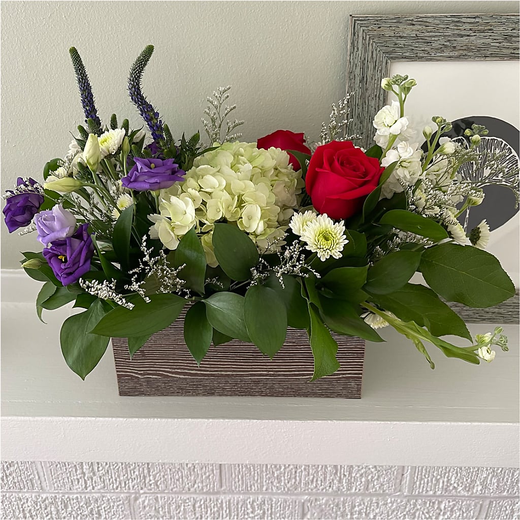 Sweet Magnolia Bouquet – HARRY'S FLOWERS, Victoria BC