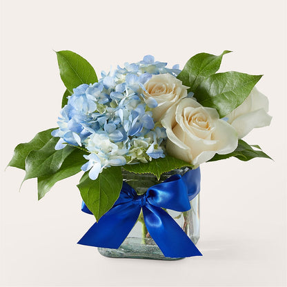 Sky Blue Delight Bouquet – HARRY'S FLOWERS, Victoria BC