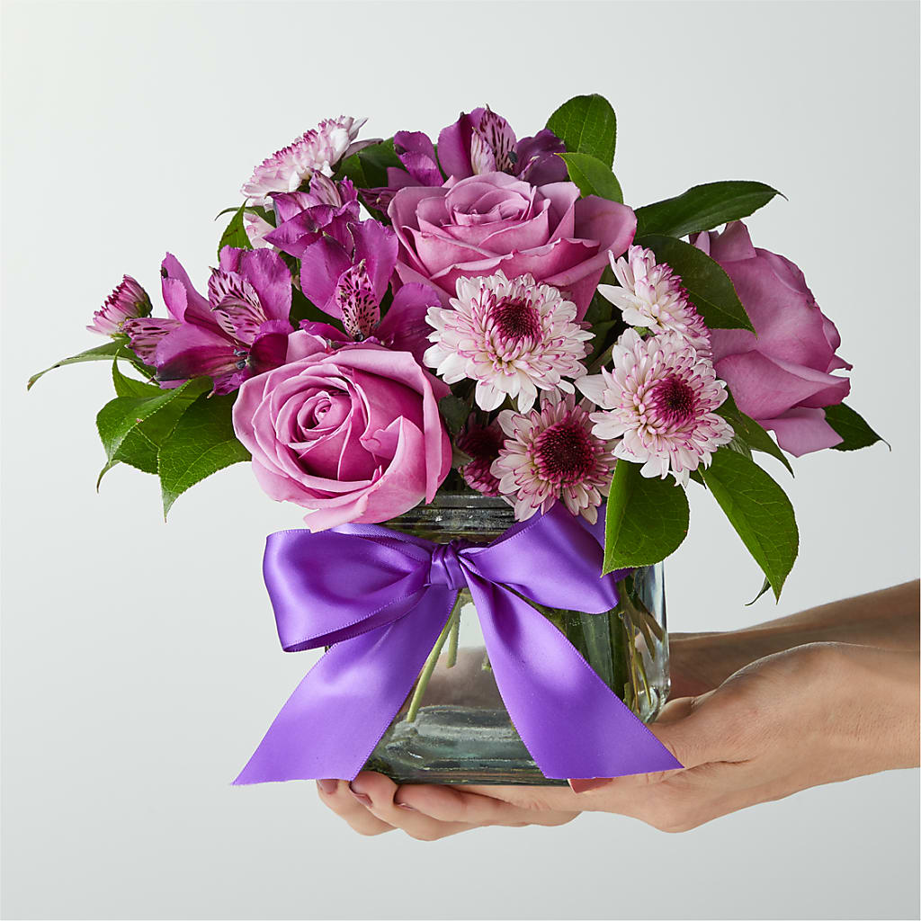 Sugarplum Bouquet – HARRY'S FLOWERS, Victoria BC