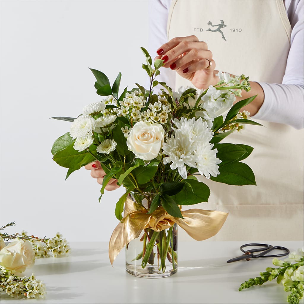 New Beginnings – A Florist Original – HARRY'S FLOWERS, Victoria BC