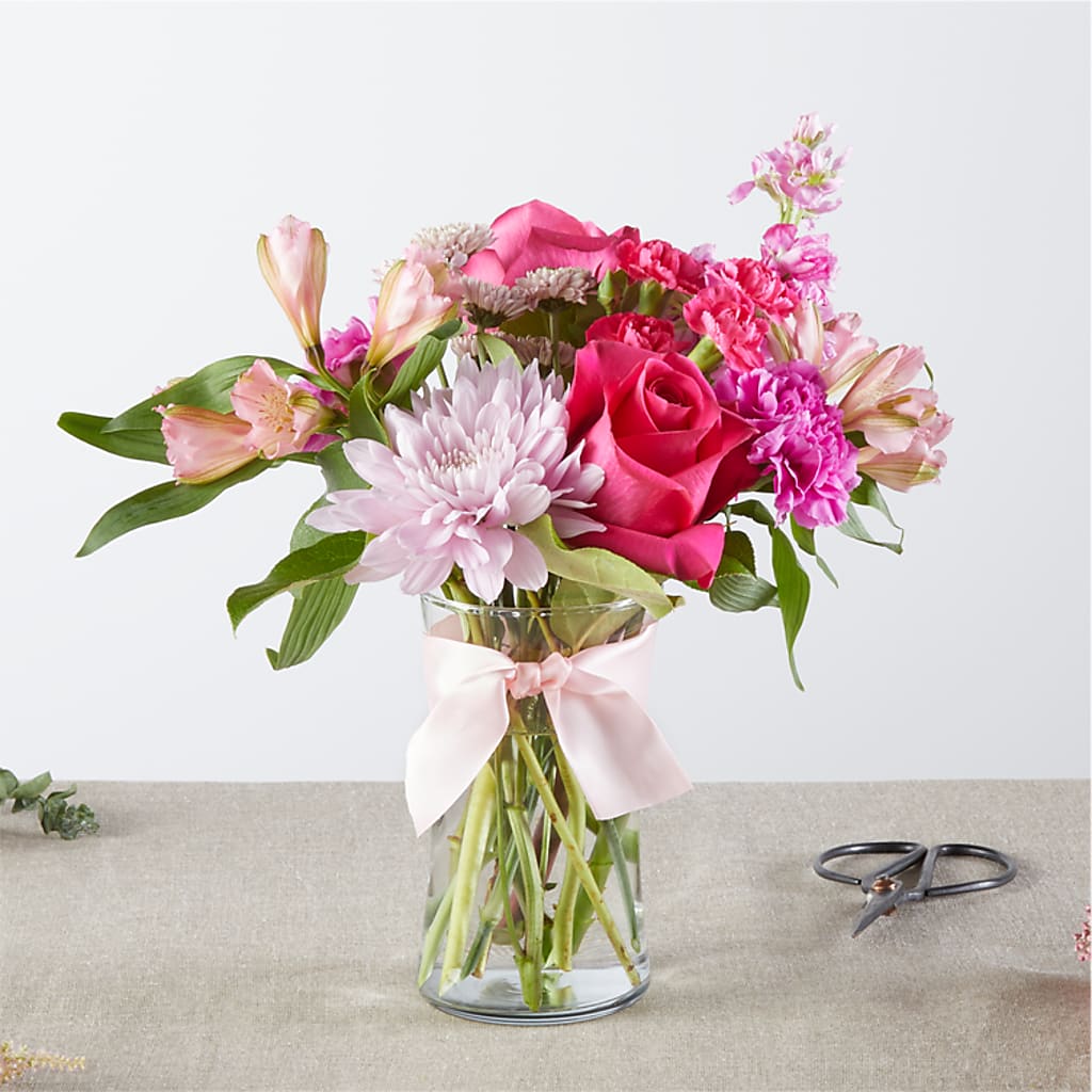Pink Ribbon - A Florist Original – HARRY'S FLOWERS, Victoria BC