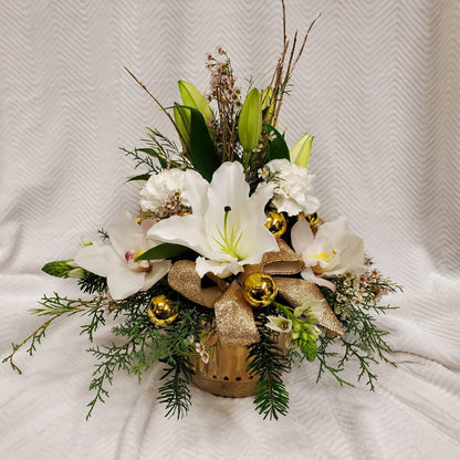 Christmas Glow Arrangement – HARRY'S FLOWERS, Victoria BC