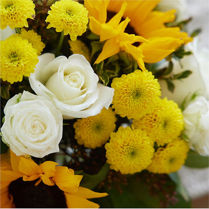Luminous Morning Bouquet – HARRY'S FLOWERS, Victoria BC