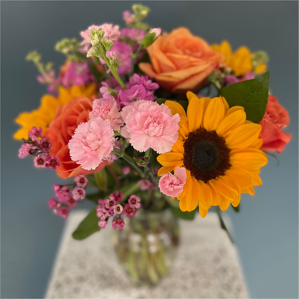 Yellow Brick Road Bouquet – HARRY'S FLOWERS, Victoria BC