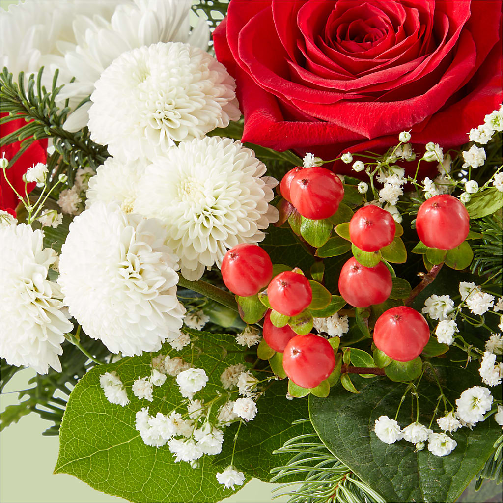 Chance of Flurries Bouquet – HARRY'S FLOWERS, Victoria BC