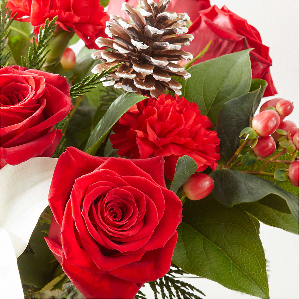 Oh So Jolly Bouquet – HARRY'S FLOWERS, Victoria BC