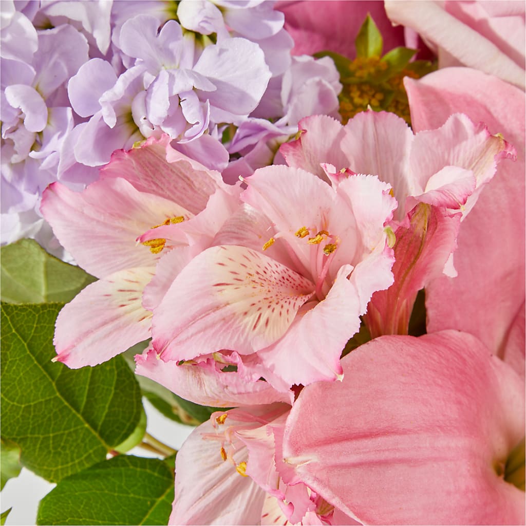 The Crown Jewel Bouquet – HARRY'S FLOWERS, Victoria BC