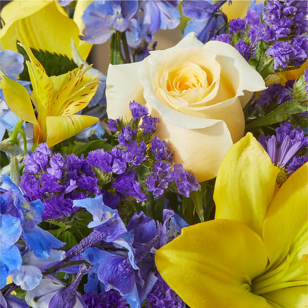 Limoncello Bouquet – HARRY'S FLOWERS, Victoria BC