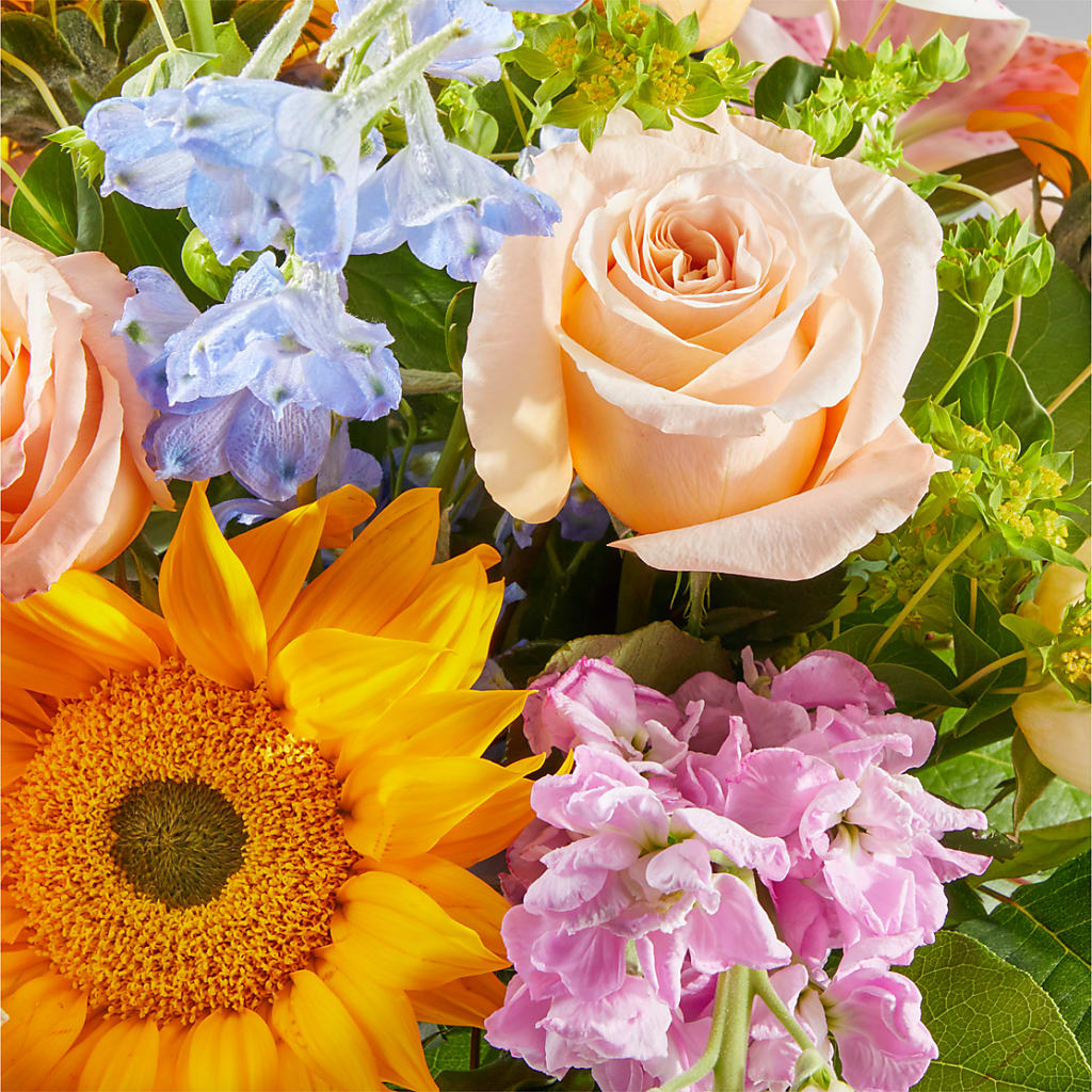 Dreamy Meadows Bouquet – HARRY'S FLOWERS, Victoria BC