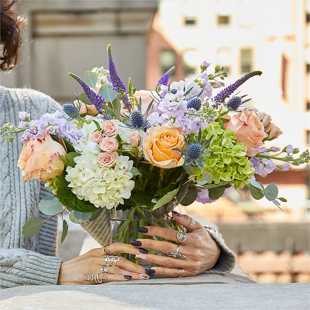 Porch Swing Bouquet – HARRY'S FLOWERS, Victoria BC
