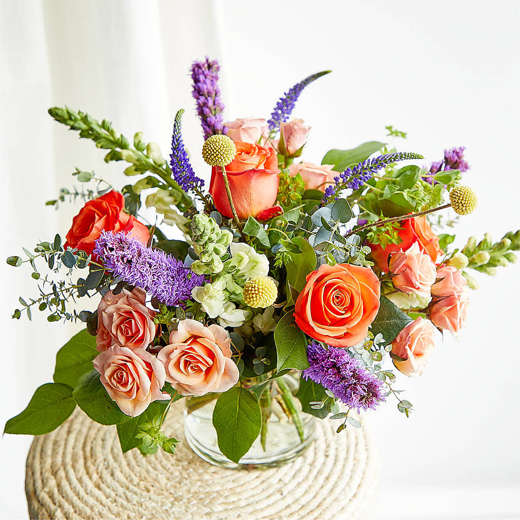 The Standout Bouquet – HARRY'S FLOWERS, Victoria BC