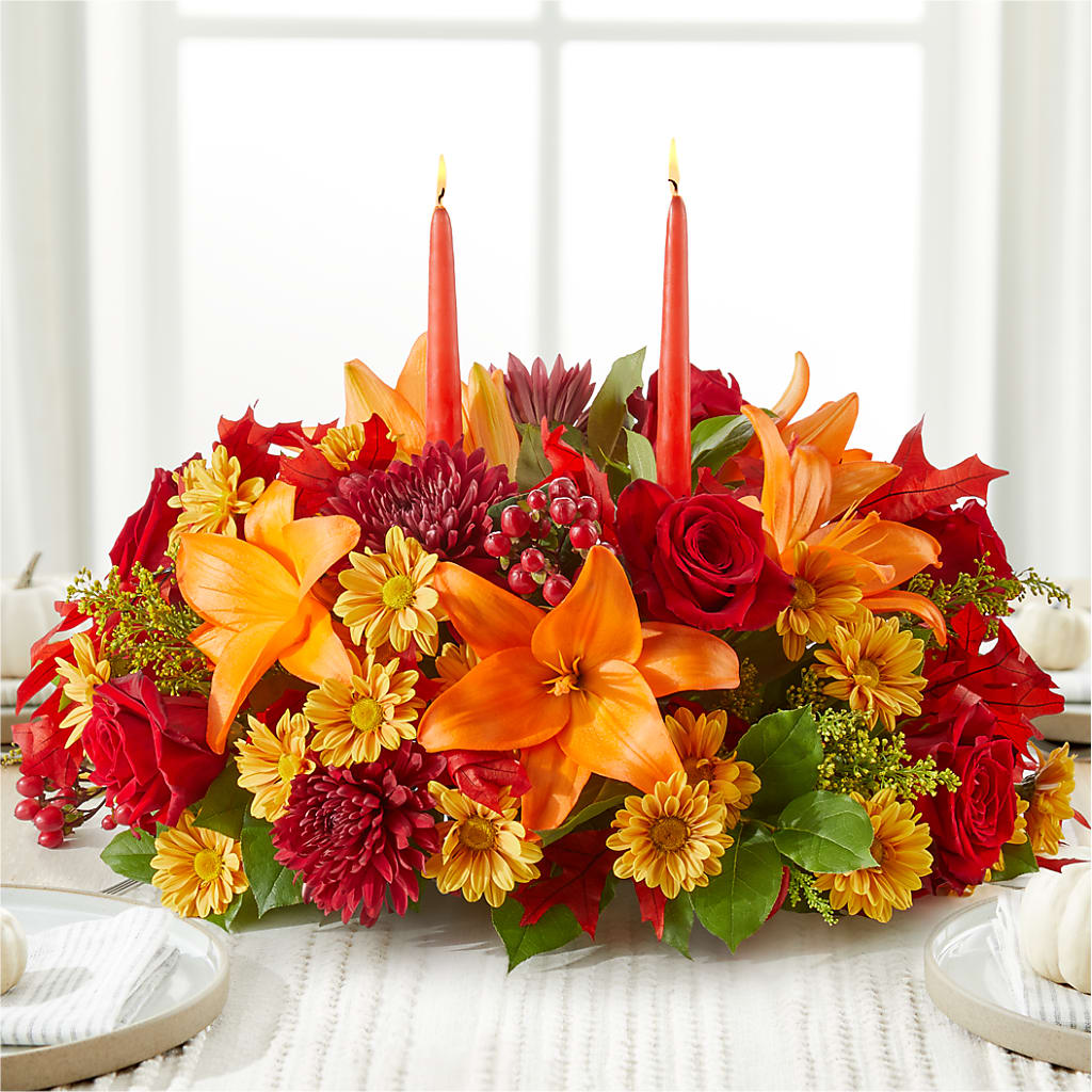 Autumn's Embrace Centerpiece – HARRY'S FLOWERS, Victoria BC