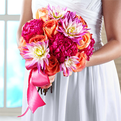 New Love Bouquet – HARRY'S FLOWERS, Victoria BC