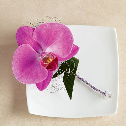 Glorious Boutonniere – HARRY'S FLOWERS, Victoria BC