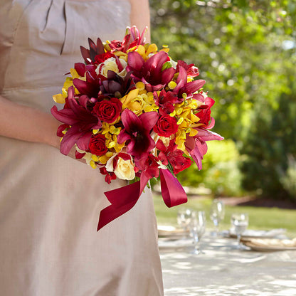 Sunningdale Bouquet – HARRY'S FLOWERS, Victoria BC