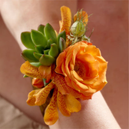 Irresistible Love Wrist Corsage – HARRY'S FLOWERS, Victoria BC